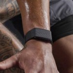 Face à Whoop, cette marque de sport lance un bracelet sans écran… et sans abonnement Face à Whoop, cette marque de sport lance un bracelet sans écran… et sans abonnement