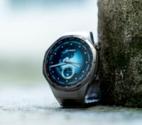 Complète et ultra-endurante, la Huawei Watch GT 5 Pro perd 100 € et s&rsquo;accompagne d&rsquo;écouteurs offerts
