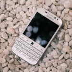 Onze ans plus tard, le BlackBerry Classic est de retour et il n&rsquo;a plus rien à voir