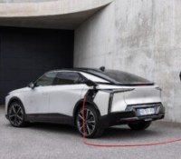 DS N°8 // Source : DS Automobiles