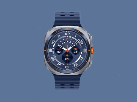 La Samsung Galaxy Watch Ultra bleue