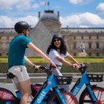 Voici les vélos électriques en libre-service qui rouleront à Paris, avec une grosse nouveauté et une règle de stationnement bizarre Voici les vélos électriques en libre-service qui rouleront à Paris, avec une grosse nouveauté et une règle de stationnement bizarre