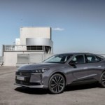 On connaît le prix de la nouvelle voiture électrique de DS, et il y a une bonne nouvelle On connaît le prix de la nouvelle voiture électrique de DS, et il y a une bonne nouvelle