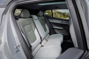 055_Volvo-EX30CC.jpg_compressed