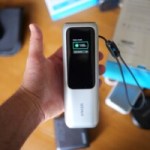 Cette grosse batterie externe 25 000 mAh en promo sur Amazon peut recharger 4 appareils à la fois Cette grosse batterie externe 25 000 mAh en promo sur Amazon peut recharger 4 appareils à la fois