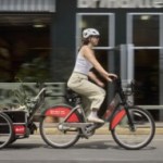 Personne d’autre ne l’avait fait : des remorques vélo en libre-service sont testées à Montréal Personne d’autre ne l’avait fait : des remorques vélo en libre-service sont testées à Montréal