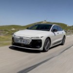 On a roulé avec l’Audi A6 électrique : son autonomie XXL et sa charge rapide peuvent en faire la nouvelle reine des autoroutes On a roulé avec l’Audi A6 électrique : son autonomie XXL et sa charge rapide peuvent en faire la nouvelle reine des autoroutes
