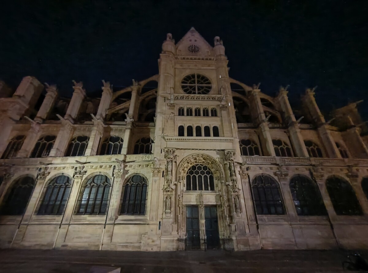Ultra grand-angle de nuit Ultra grand-angle de nuit