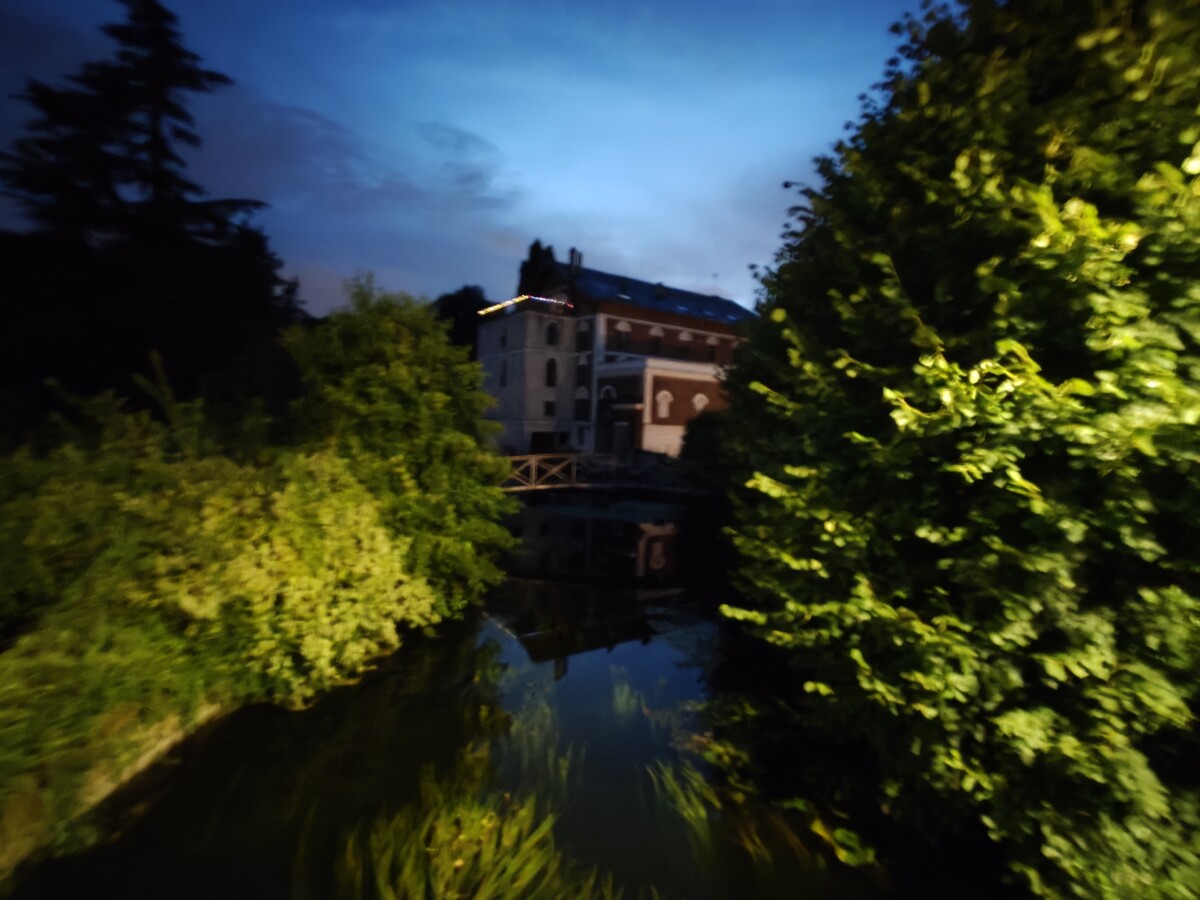 Ultra grand-angle de nuit Ultra grand-angle de nuit