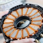 Pourquoi ce moteur révolutionnaire pourrait supprimer les freins des prochaines voitures électriques de Mercedes Pourquoi ce moteur révolutionnaire pourrait supprimer les freins des prochaines voitures électriques de Mercedes