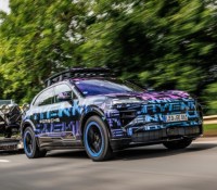 Porsche Cayenne Electric // Source : Porsche