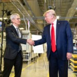 Faute d’un iPhone « 100 % américain », Apple promet d’investir 100 milliards de dollars supplémentaires aux États-Unis Faute d’un iPhone « 100 % américain », Apple promet d’investir 100 milliards de dollars supplémentaires aux États-Unis