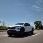 1 704 km en une charge : cette voiture électrique a explosé le record mondial d’autonomie, mais tout n’est pas rose 1 704 km en une charge : cette voiture électrique a explosé le record mondial d’autonomie, mais tout n’est pas rose