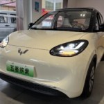On est monté dans la voiture électrique la moins chère au monde en Chine : la Wuling Binguo EV On est monté dans la voiture électrique la moins chère au monde en Chine : la Wuling Binguo EV