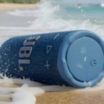 JBL Grip : cette nouvelle enceinte puissante au format canette est déjà en promotion JBL Grip : cette nouvelle enceinte puissante au format canette est déjà en promotion