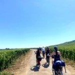 « Ça a vraiment changé la face de mon voyage » : comment le vélo électrique a conquis Romane après 3 jours de cyclotourisme « Ça a vraiment changé la face de mon voyage » : comment le vélo électrique a conquis Romane après 3 jours de cyclotourisme