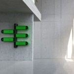 Des bornes de recharge pour vélos électriques dans les grandes villes européennes : le projet est lancé et concret Des bornes de recharge pour vélos électriques dans les grandes villes européennes : le projet est lancé et concret