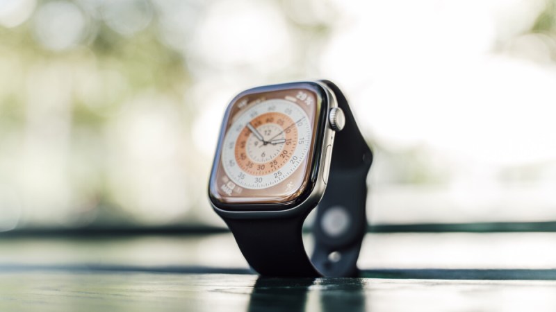 L’Apple Watch Series 12 est arrivée, et la Series 11 en profite pour passer sous la barre des 350 €