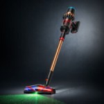 Dyson V16 Piston Animal : l&rsquo;aspirateur qui veut tout faire bien, aspirer et laver les sols