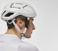 Le système d'écouteurs vélo Lazer VeloVox. // Source : Shimano