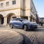 Le Peugeot 3008 a un nouveau concurrent : voici les prix compétitifs du Leapmotor B10, une voiture électrique chinoise vendue par Stellantis Le Peugeot 3008 a un nouveau concurrent : voici les prix compétitifs du Leapmotor B10, une voiture électrique chinoise vendue par Stellantis