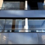 Ce balcon solaire permet de diviser votre facture d’électricité par trois Ce balcon solaire permet de diviser votre facture d’électricité par trois
