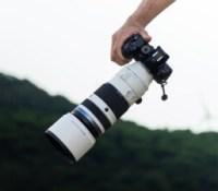 Voici le M.Zuiko Digital ED 50-200mm F2.8 IS Pro // Source : OM System Voici le M.Zuiko Digital ED 50-200mm F2.8 IS Pro // Source : OM System