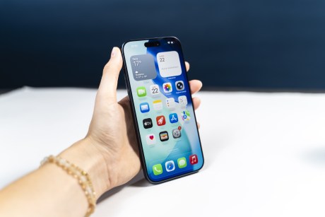 Apple iPhone 17 Pro Max 25