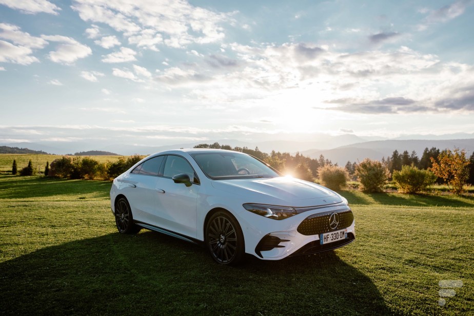 Mercedes-Benz CLA // Source : Robin Wycke - Frandroid