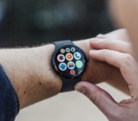 Les applications sur la Google Pixel Watch 4 // Source : Chloé Pertuis - Frandroid Les applications sur la Google Pixel Watch 4 // Source : Chloé Pertuis - Frandroid