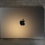 Le MacBook Pro 14 M4 se fait brader maintenant que le modèle avec la puce M5 est sorti Le MacBook Pro 14 M4 se fait brader maintenant que le modèle avec la puce M5 est sorti