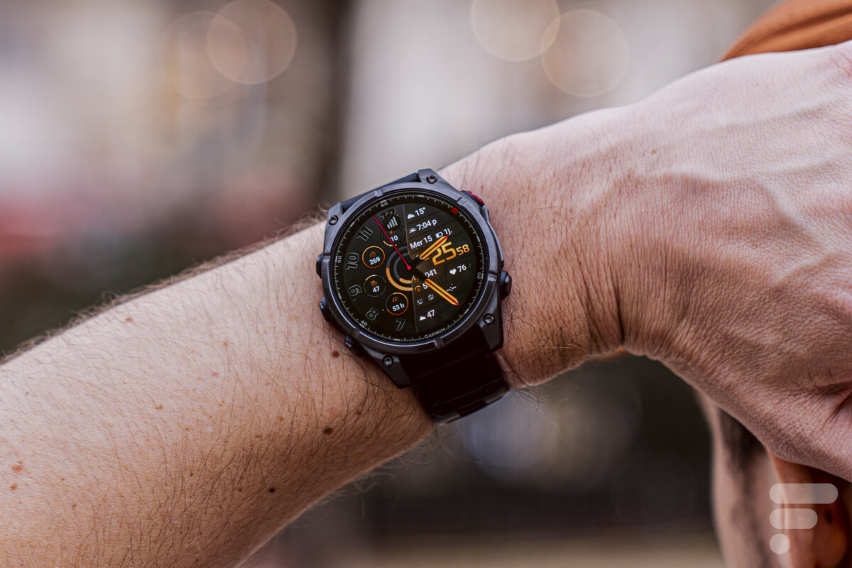 La Garmin Fenix 8 Pro pour illustration // Source : Chloé Pertuis - Frandroid La Garmin Fenix 8 Pro pour illustration // Source : Chloé Pertuis - Frandroid