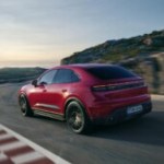 Porsche veut prouver que les voitures électriques sont amusantes à conduire avec son nouveau Macan Porsche veut prouver que les voitures électriques sont amusantes à conduire avec son nouveau Macan