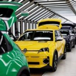 Fabrication de la R5 à Douai // Source : Renault