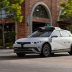Google s’attaque à Tesla en France : ses voitures autonomes Waymo arrivent, mais il faudra être patient Google s’attaque à Tesla en France : ses voitures autonomes Waymo arrivent, mais il faudra être patient