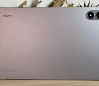 Le dos de la Xiaomi Redmi Pad 2 Pro