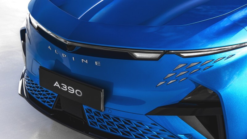 1 000 km en Alpine A390 GTS : la marque répond aux problèmes de recharge d’un exemplaire destiné à la presse