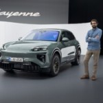 Je suis monté à bord du Porsche Cayenne électrique, et j&rsquo;ai été impressionné par ses technologies et sa puissance démentielles