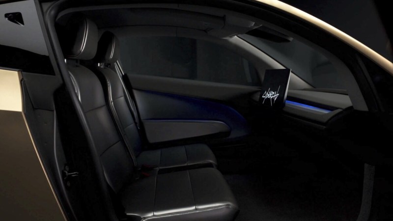 Sans volant ni pédales : un bug du Cybercab révèle un joystick secret sur l’écran