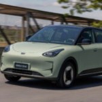Elle se vend 5 fois plus que la Renault 5 : cette voiture électrique chinoise à 8 000 € cartonne et arrive bientôt en Europe Elle se vend 5 fois plus que la Renault 5 : cette voiture électrique chinoise à 8 000 € cartonne et arrive bientôt en Europe