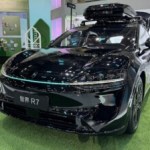 Je suis monté dans la voiture électrique de Huawei et Chery en Chine : comme un Tesla Model Y, mais en bien plus technologique Je suis monté dans la voiture électrique de Huawei et Chery en Chine : comme un Tesla Model Y, mais en bien plus technologique