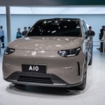 On a vu la Leapmotor A10 (B03X) : pourquoi cette voiture électrique chinoise de Stellantis pourrait faire mal aux Renault 4 et Peugeot 2008 en France On a vu la Leapmotor A10 (B03X) : pourquoi cette voiture électrique chinoise de Stellantis pourrait faire mal aux Renault 4 et Peugeot 2008 en France