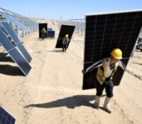 Des panneaux solaires en Chine