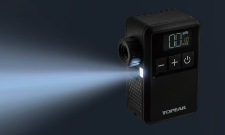 Topeak E-Booster Digital Mini lampe
