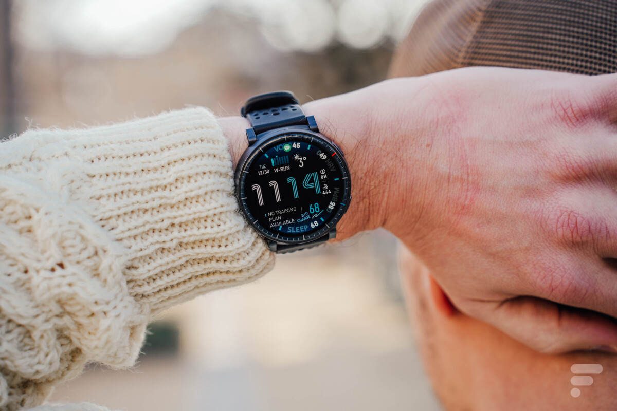 L'Amazfit Active Max pour illustration // Source : Robin Wycke - Frandroid L'Amazfit Active Max pour illustration // Source : Robin Wycke - Frandroid