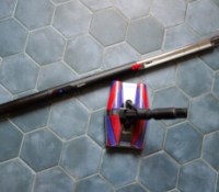 Dyson PencilVac Fluffycones // Source : Ulrich Rozier pour Frandroid