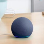 Alexa s&rsquo;invite à la maison avec cette enceinte Echo Dot dernière génération en promo à -53&nbsp;%