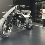 On a vu les motos hydrogènes et hybrides de Honda, Yamaha, Suzuki et Kawasaki : le futur donne envie, mais questionne aussi On a vu les motos hydrogènes et hybrides de Honda, Yamaha, Suzuki et Kawasaki : le futur donne envie, mais questionne aussi