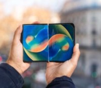 iPhone Fold (maquette imprimée en 3D) // Source : Robin Wycke pour Frandroid