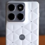 Face aux smartphones noirs et tristes, le Motorola Edge 70 Pantone Color of the Year 2026 fait un bien fou Face aux smartphones noirs et tristes, le Motorola Edge 70 Pantone Color of the Year 2026 fait un bien fou